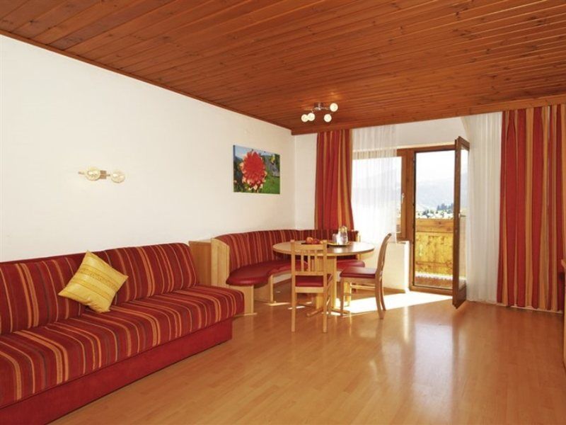 Ferienhaus And Reiterhof Poettler Flachau Exterior foto